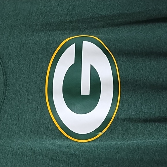 Green Bay Packers dri fit Men's T-shirt - Picture 1 of 11